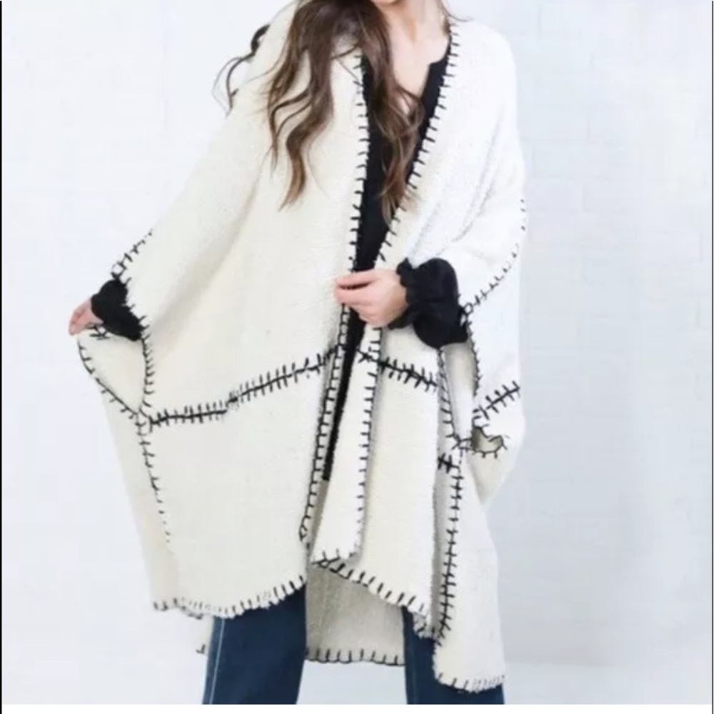 Show Me Your Mumu “Leone Poncho” small SMYM